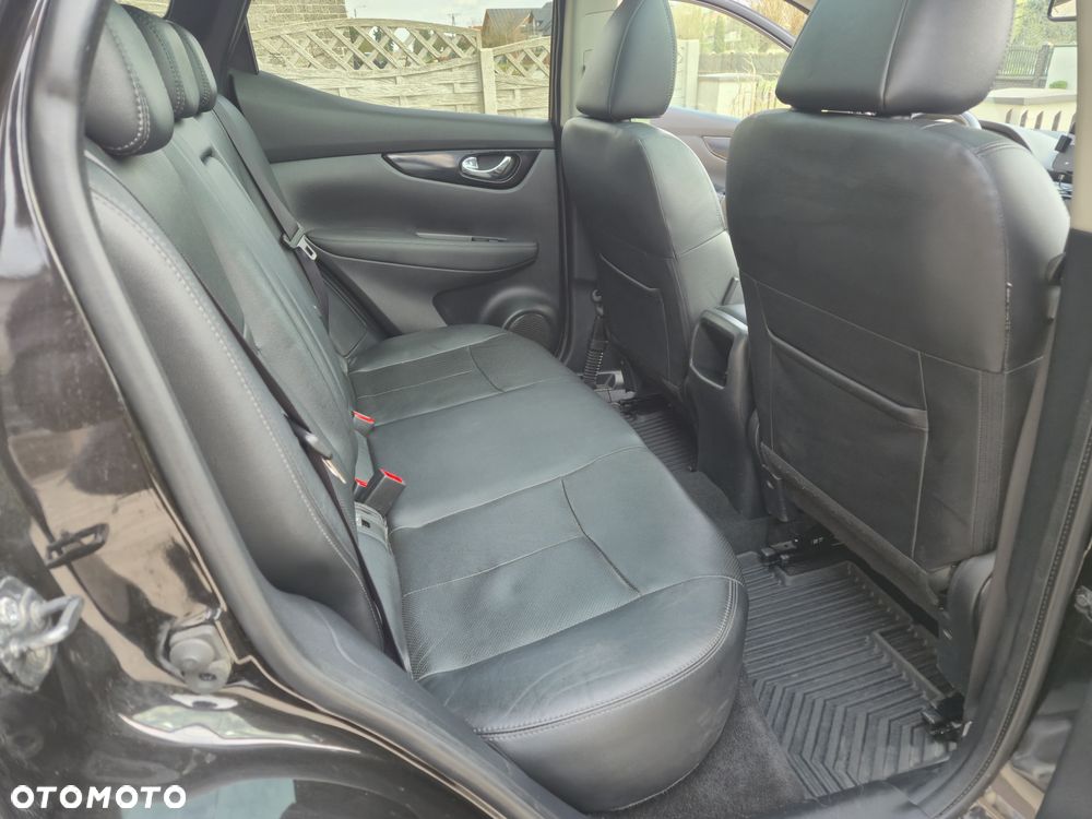 Nissan Qashqai - 23