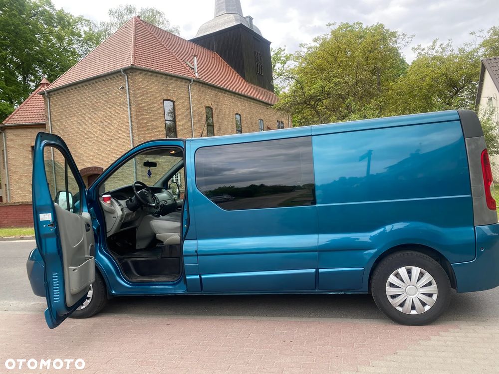 Opel Vivaro - 19