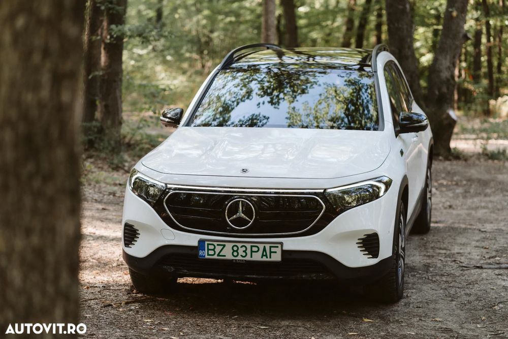Mercedes-Benz EQB 350 4MATIC - 3