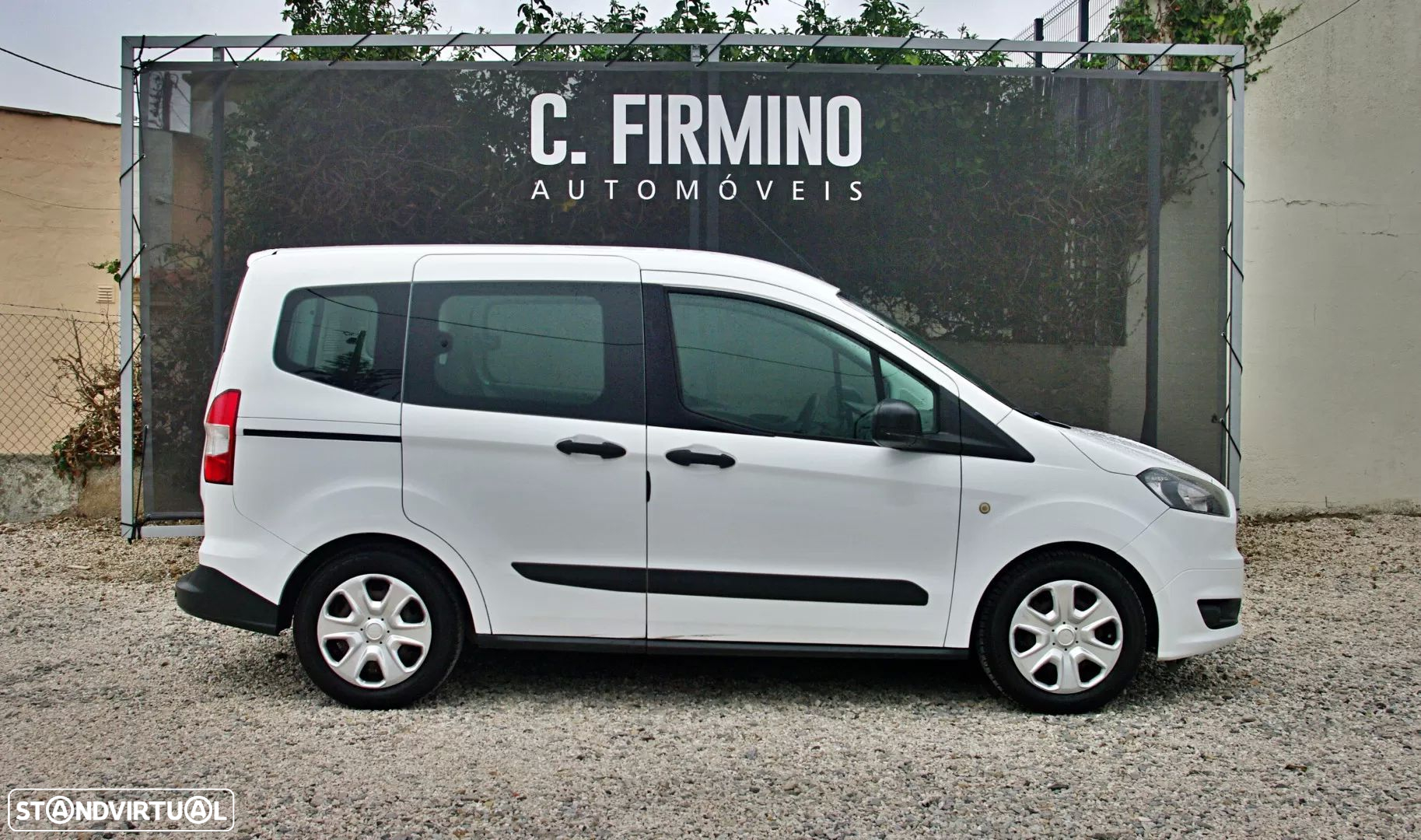 Ford Tourneo Courier 1.5 TDCi Ambiente - 7