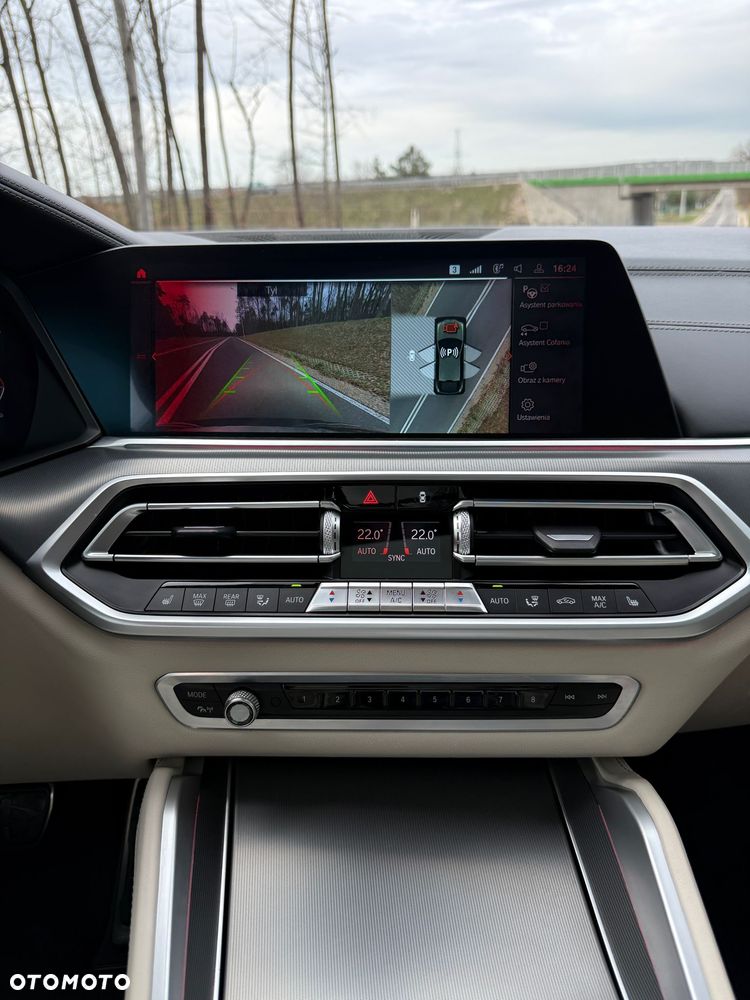 BMW X6 - 16