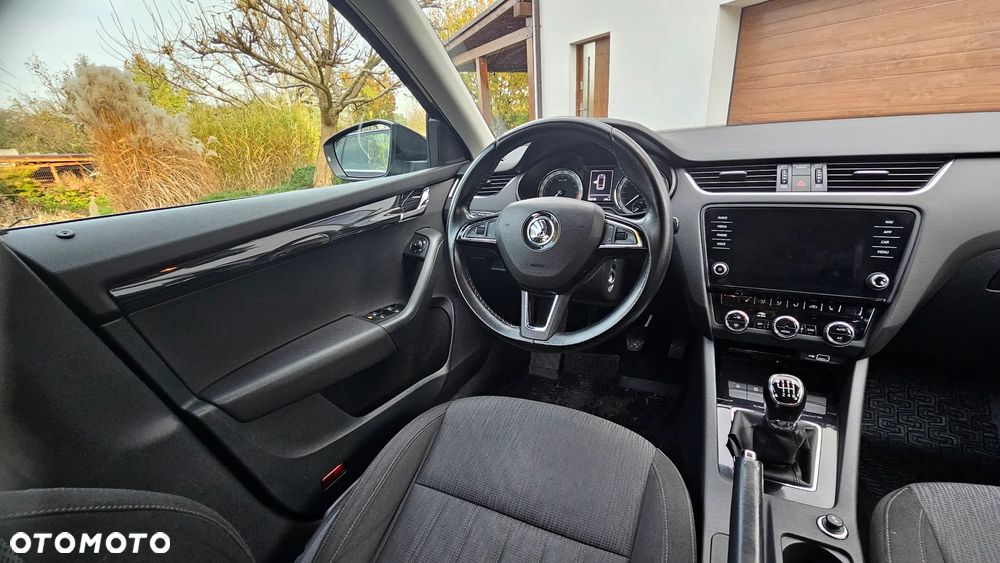 Skoda Octavia 2.0 TDI Style - 26