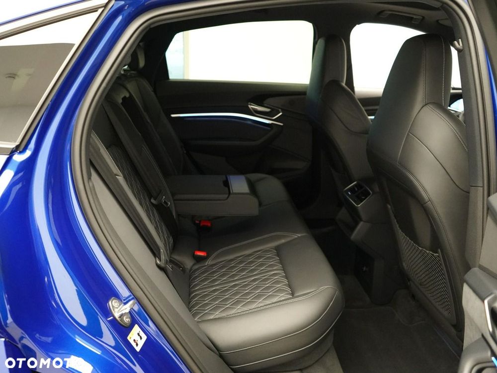Audi SQ8 e-tron - 20