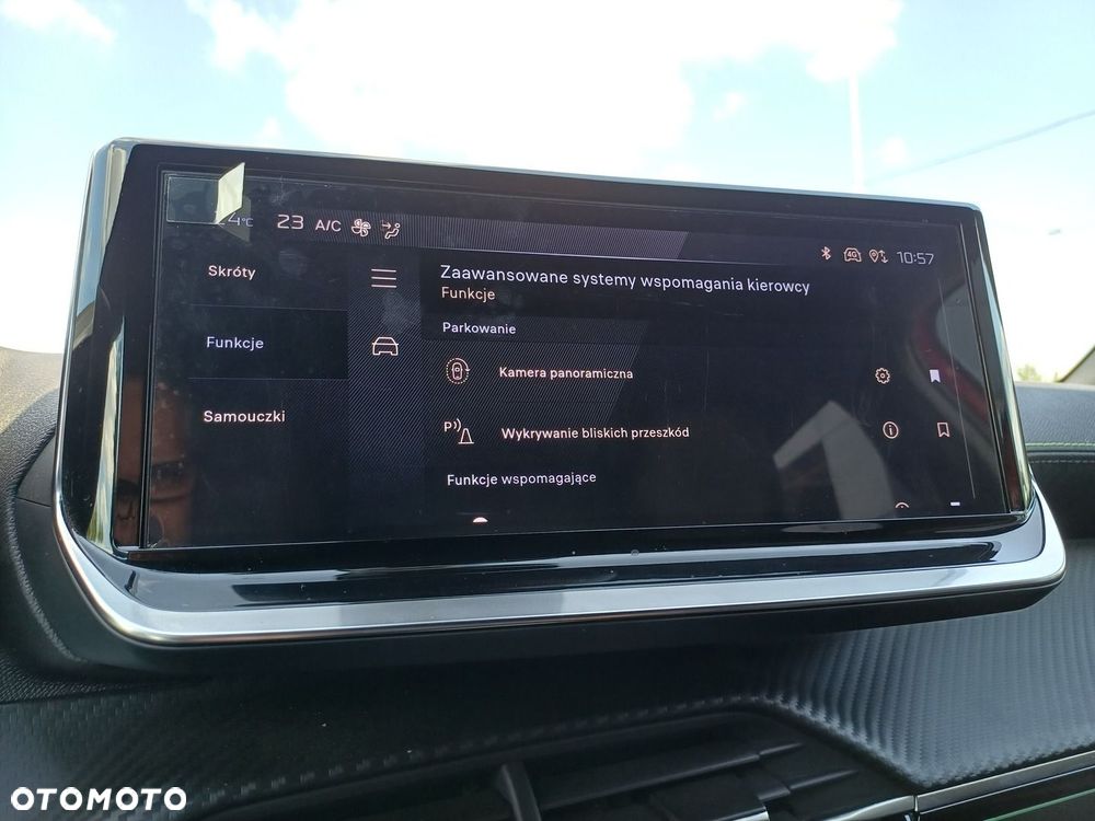 Peugeot 2008 - 12