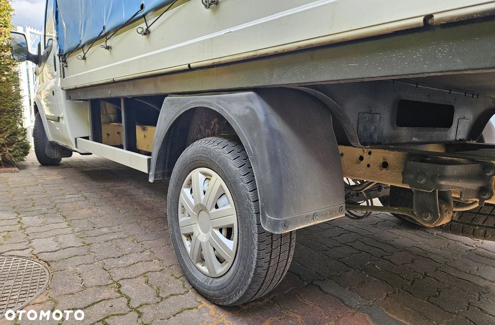 Ford Transit - 23