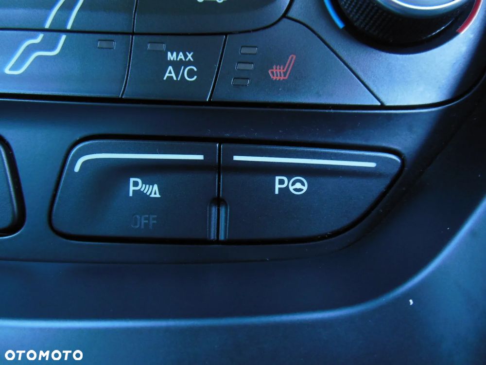 Ford C-MAX 1.0 EcoBoost Titanium ASS - 21