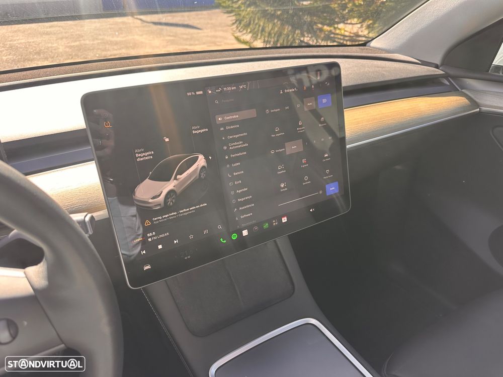 Tesla Model Y Tração Traseira - 34