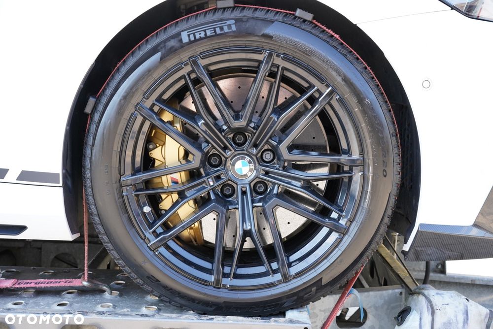 BMW M5 - 11