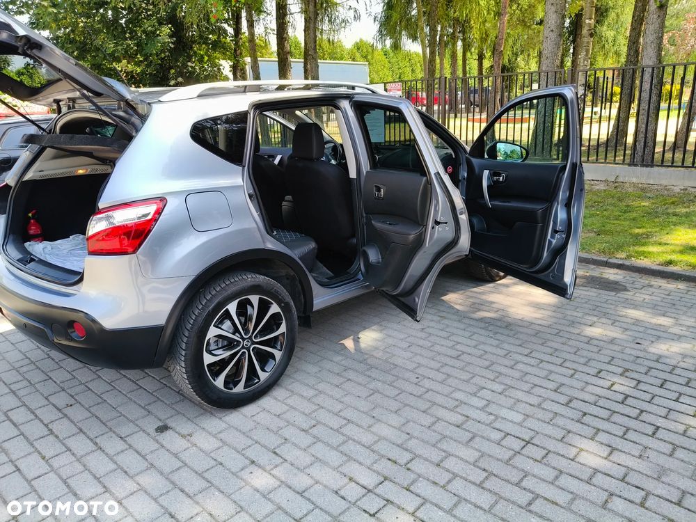 Nissan Qashqai 2.0 dCi DPF acenta - 6