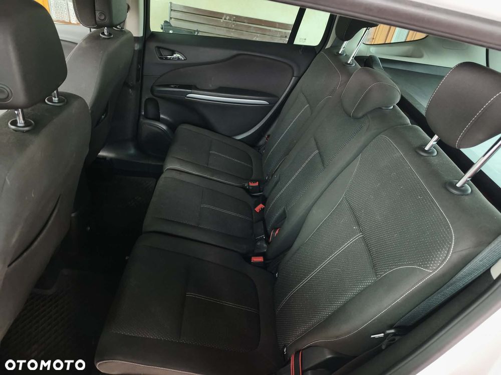 Opel Zafira 2.0 D (CDTI) Automatik Business Edition - 10
