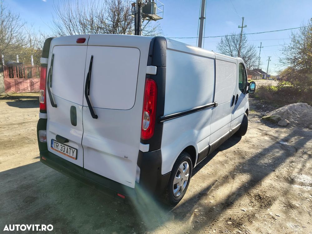 Renault Trafic - 6