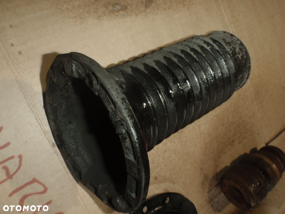 amortyzator sprężyna macperson poduszka toyota yaris I przód tył stan jak nowy - 6