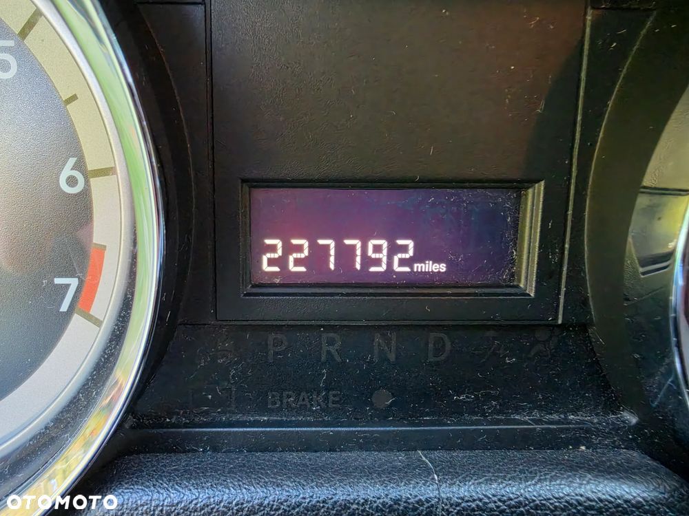 Dodge Grand Caravan - 14