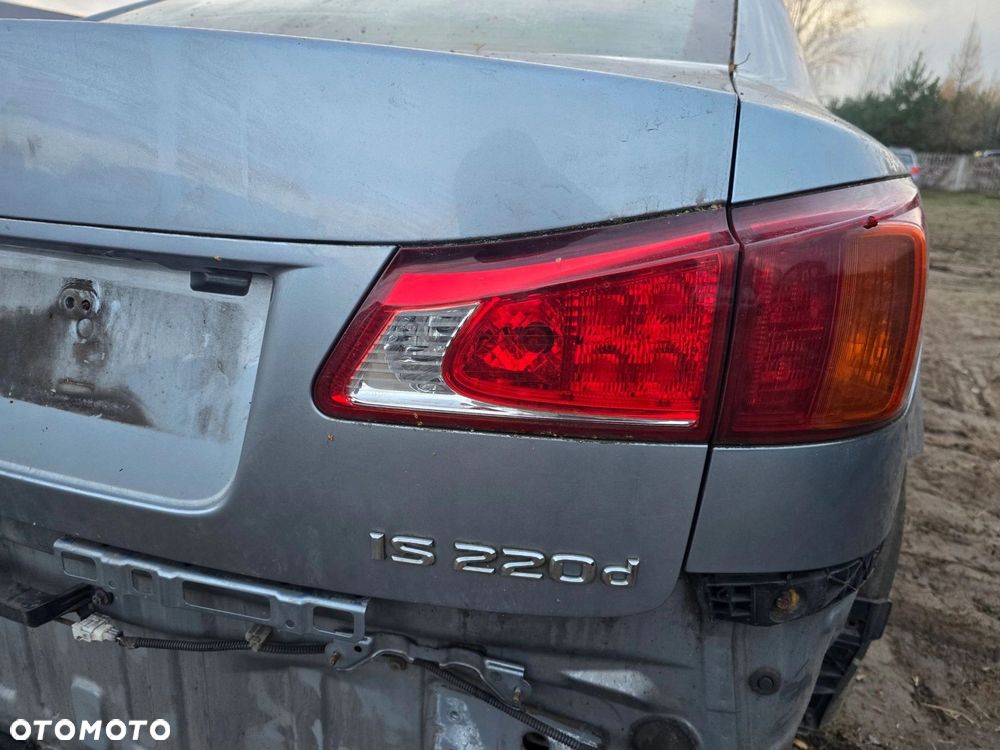 LEXUS IS II 220d kompletny przód zderzak maska błotnik lampa pas przedni - 7