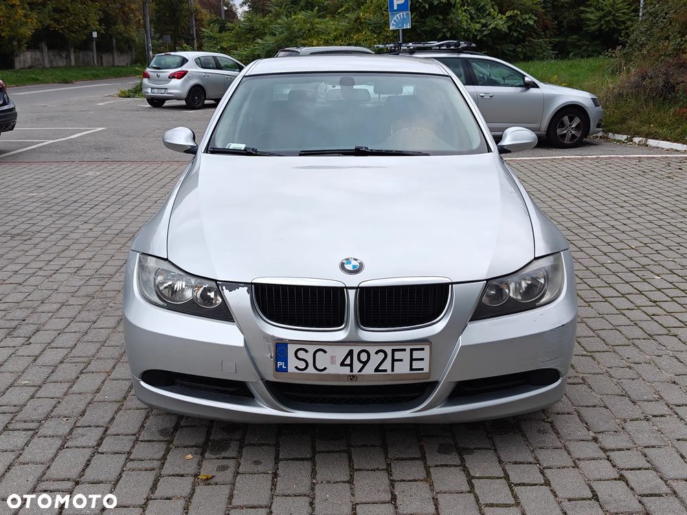 BMW Seria 3 318d - 12