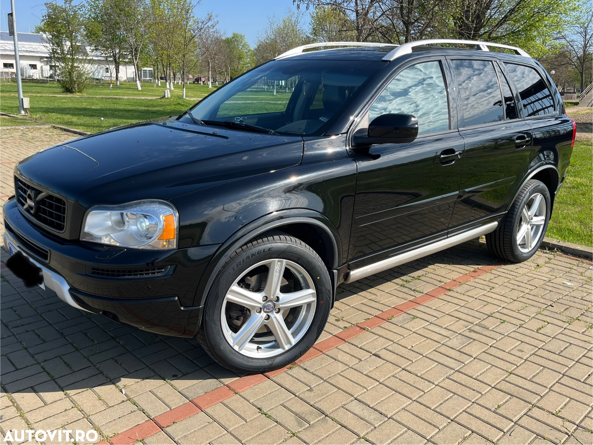 Volvo XC 90 D5 AWD Geartonic RDesign - 13