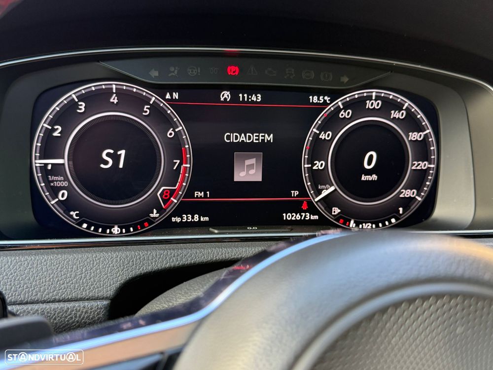 VW Golf 2.0 TSI GTI DSG Performance - 34