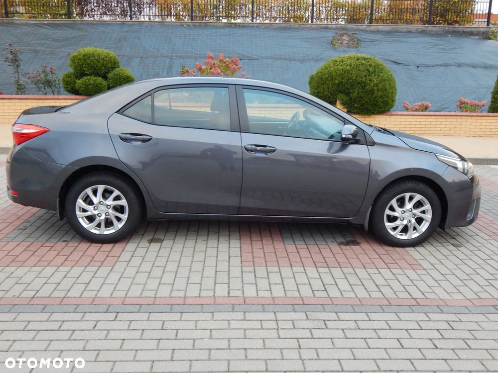 Toyota Corolla 1.6 Luna - 14