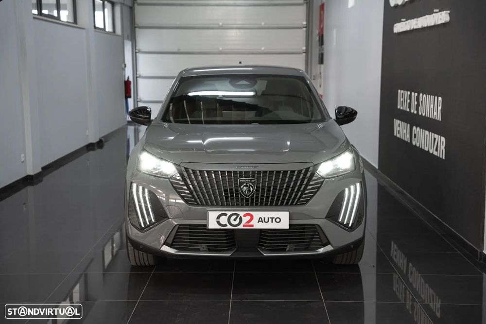 Peugeot e-2008 54 kWh Allure - 3