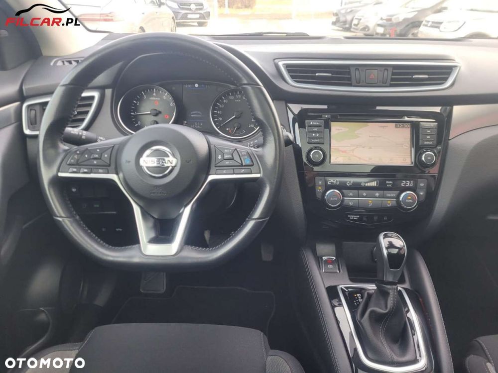 Nissan Qashqai - 11