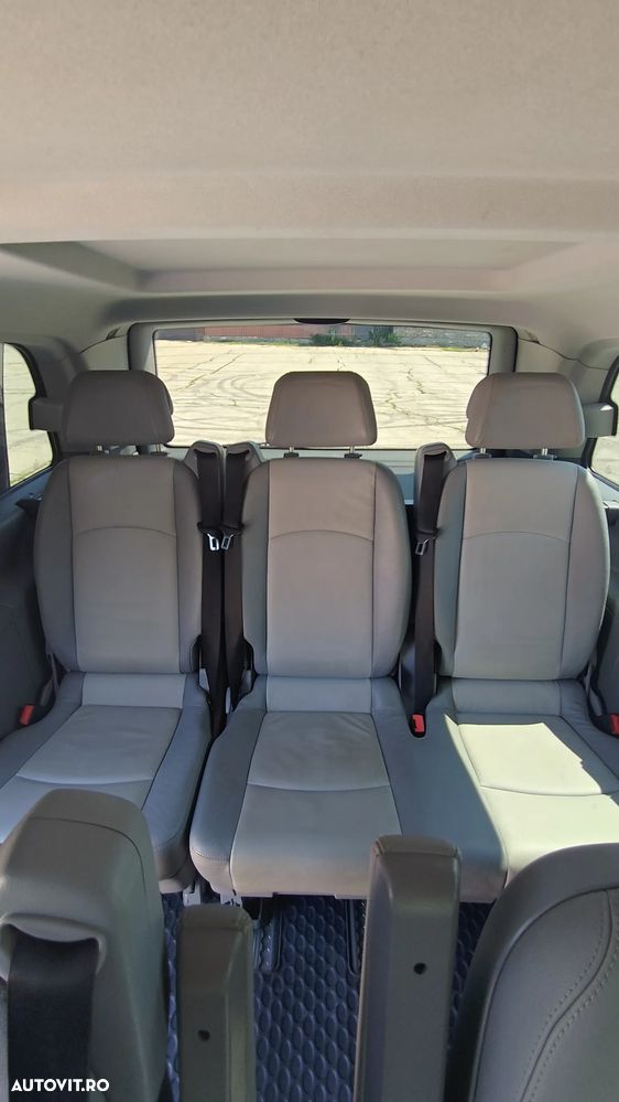 Mercedes-Benz Viano - 10