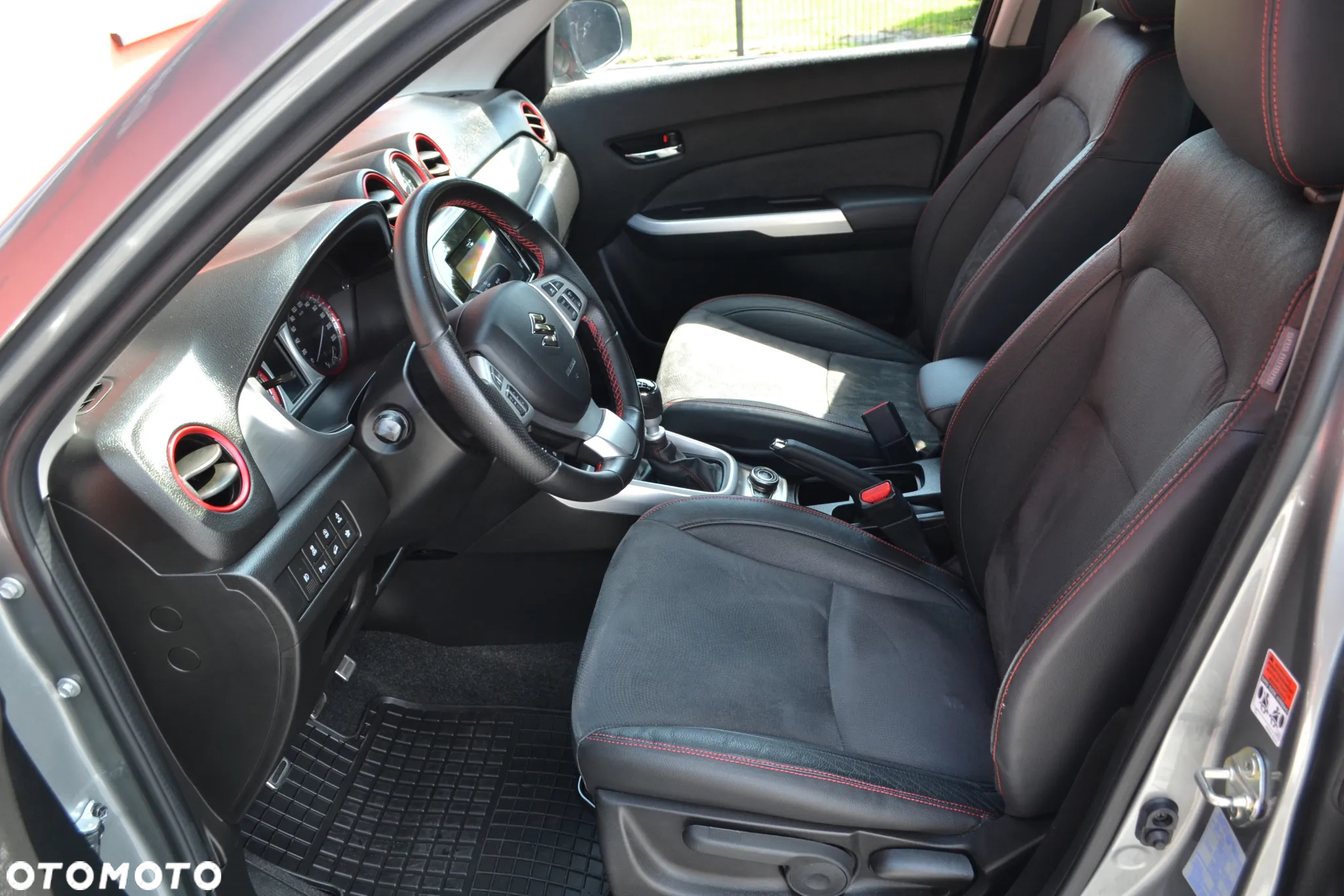 Suzuki Vitara 1.4 Boosterjet Allgrip S - 5