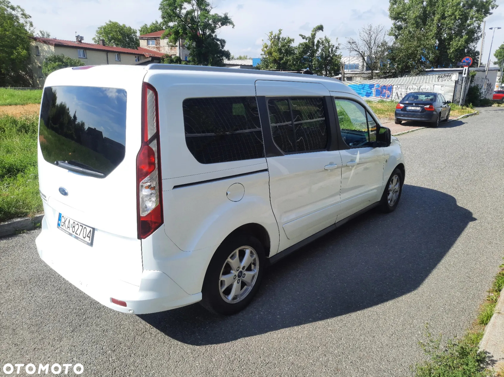 Ford Tourneo Connect Gr 1.5 TDCi Titanium - 4