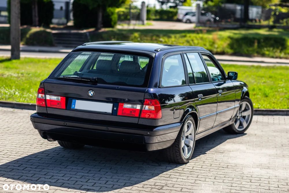 BMW Seria 5 - 11