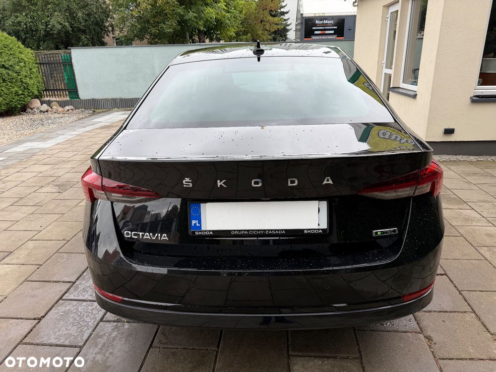 Skoda Octavia 1.5 TSI e-Tec Ambition DSG - 2