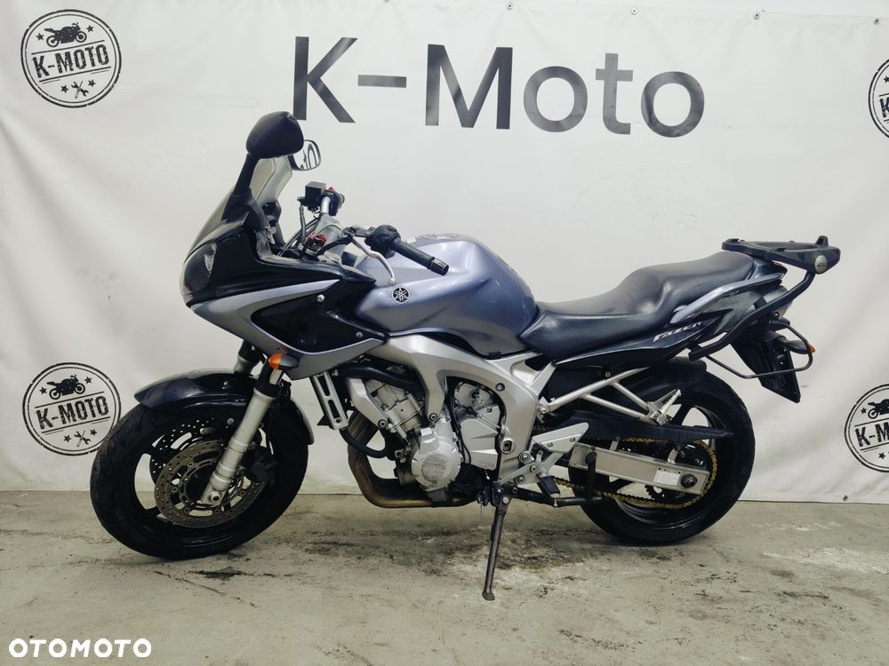 Yamaha FZ6 - 16