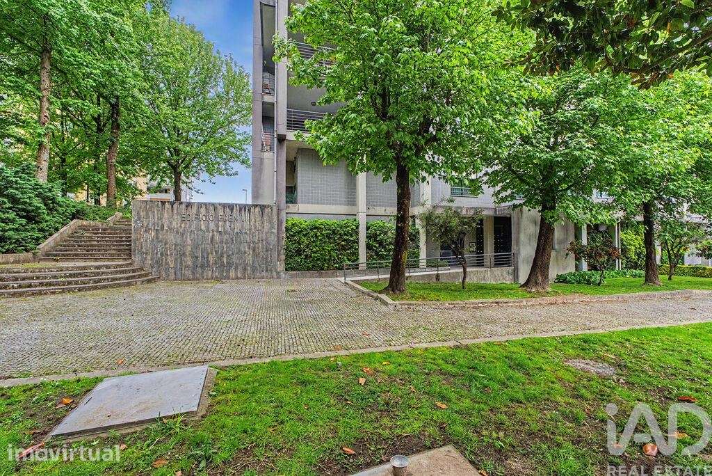 Apartamento T2 em Águas Santas de 94 m2 - Grande imagem: 2/39