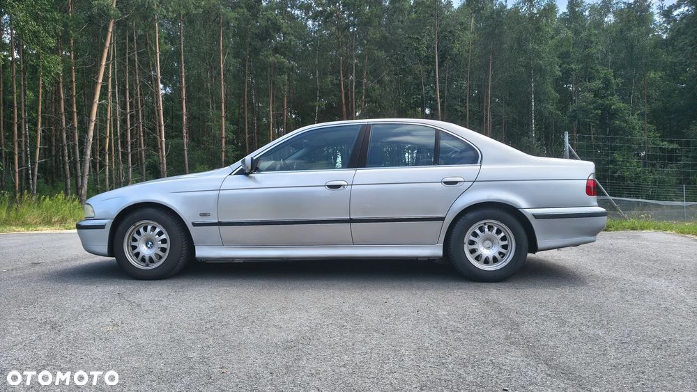 BMW Seria 5 - 8