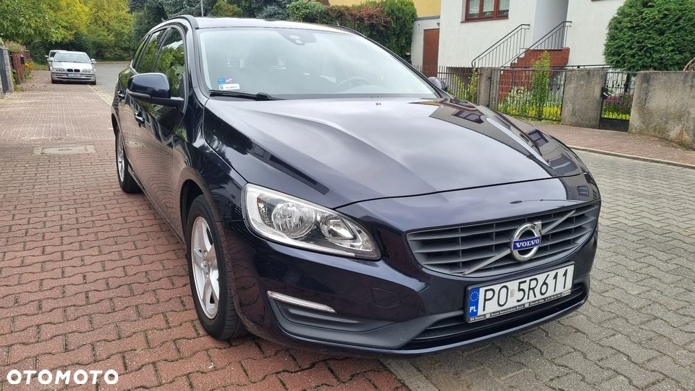 Volvo V60 2016 photo 2