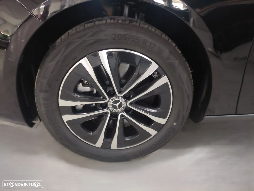Mercedes-Benz A 250 e 8G-DCT Progressive Advanced - 4