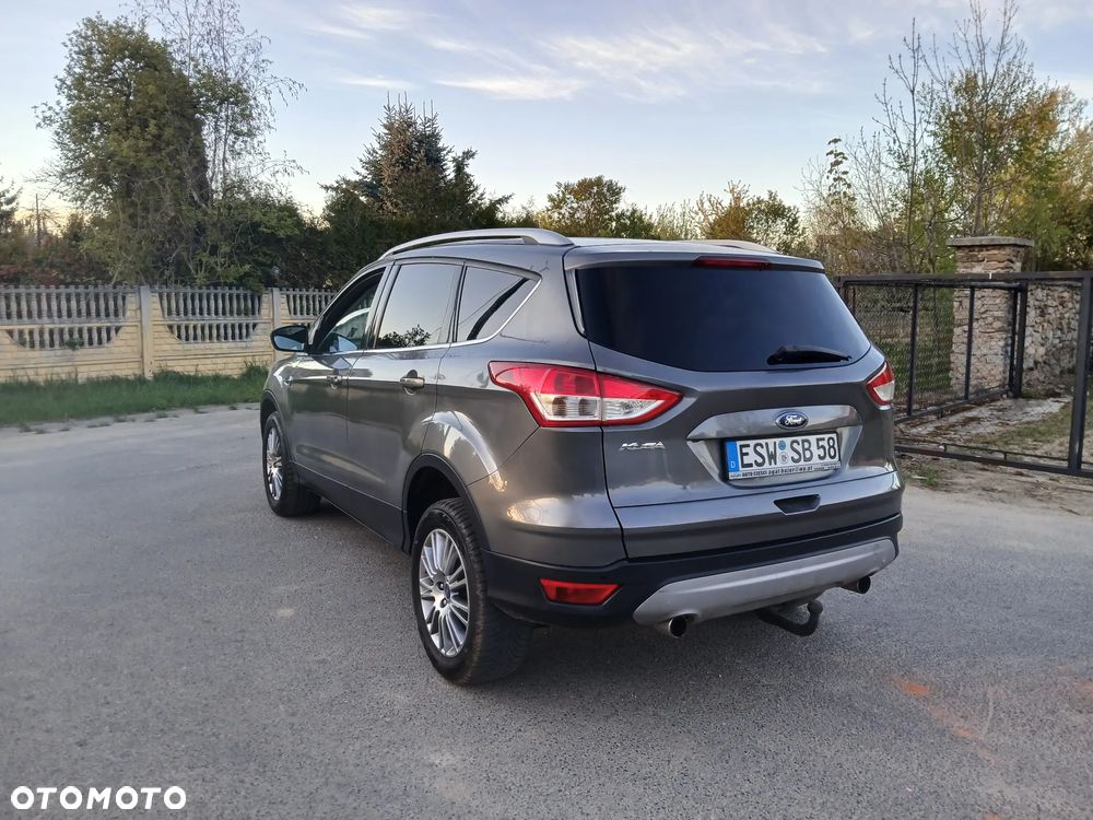 Ford Kuga 2.0 TDCi 4x4 Titanium - 11