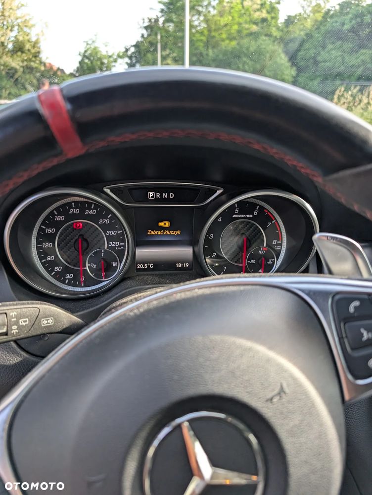 Mercedes-Benz GLA AMG 45 4Matic AMG Speedshift 7G-DCT - 15