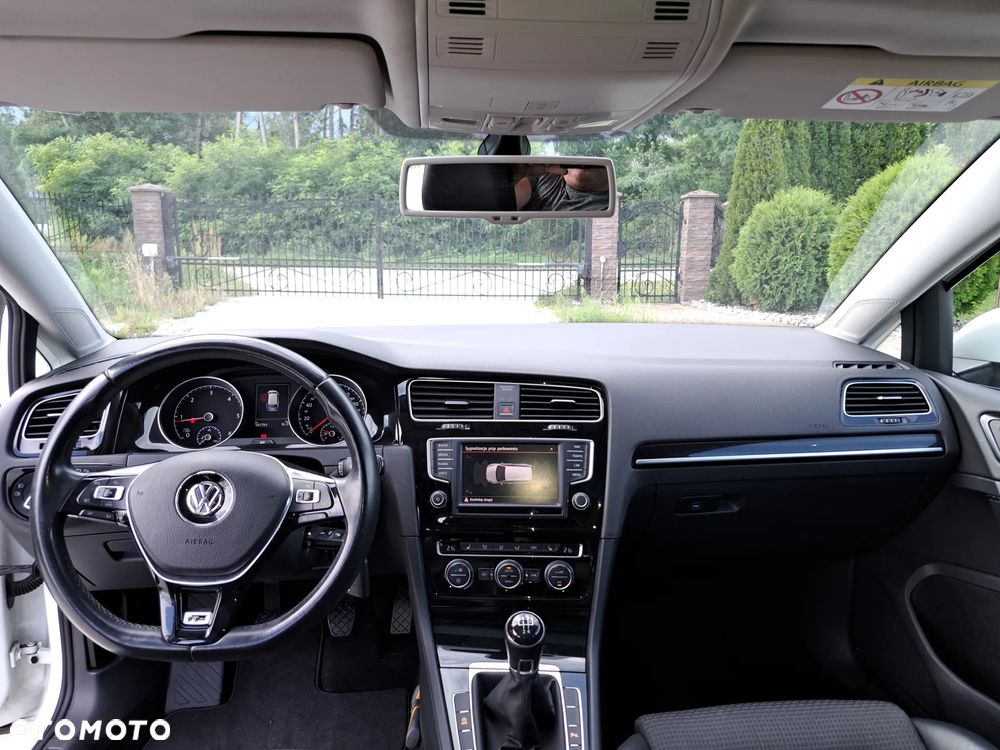 Volkswagen Golf 1.6 TDI BlueMotion Technology Comfortline - 10