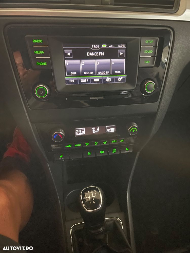 Skoda RAPID 1.6 TDI Ambition - 16