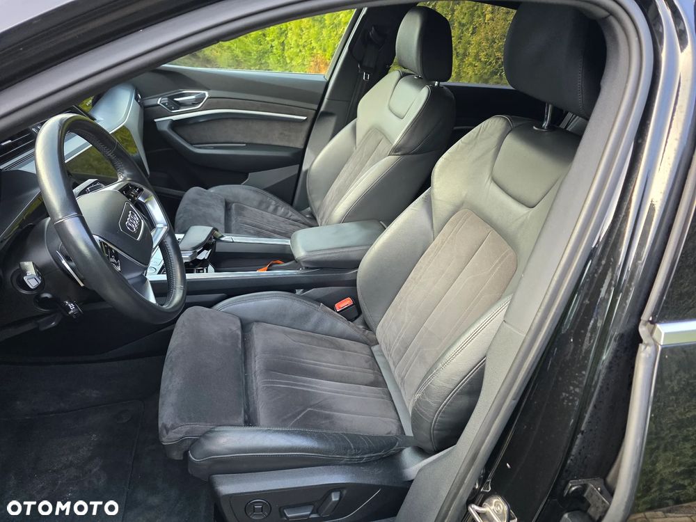 Audi e-tron 55 Quattro - 10