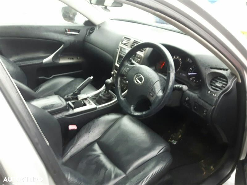 Capota portbagaj spate Lexus IS 2006 Berlina 2.2 - 9