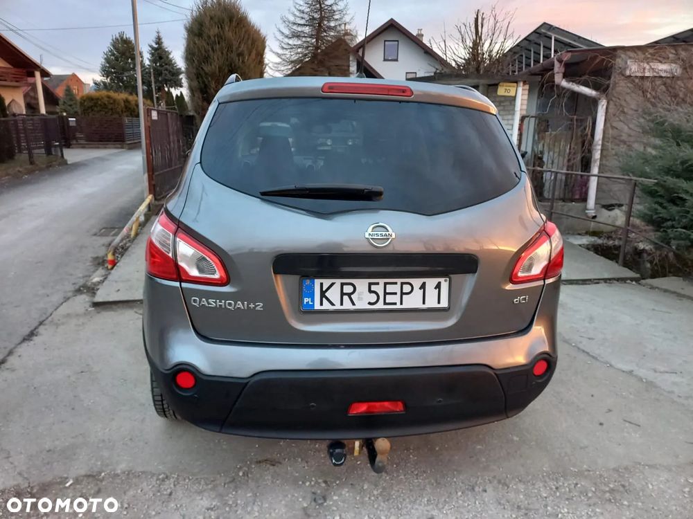 Nissan Qashqai+2 - 6