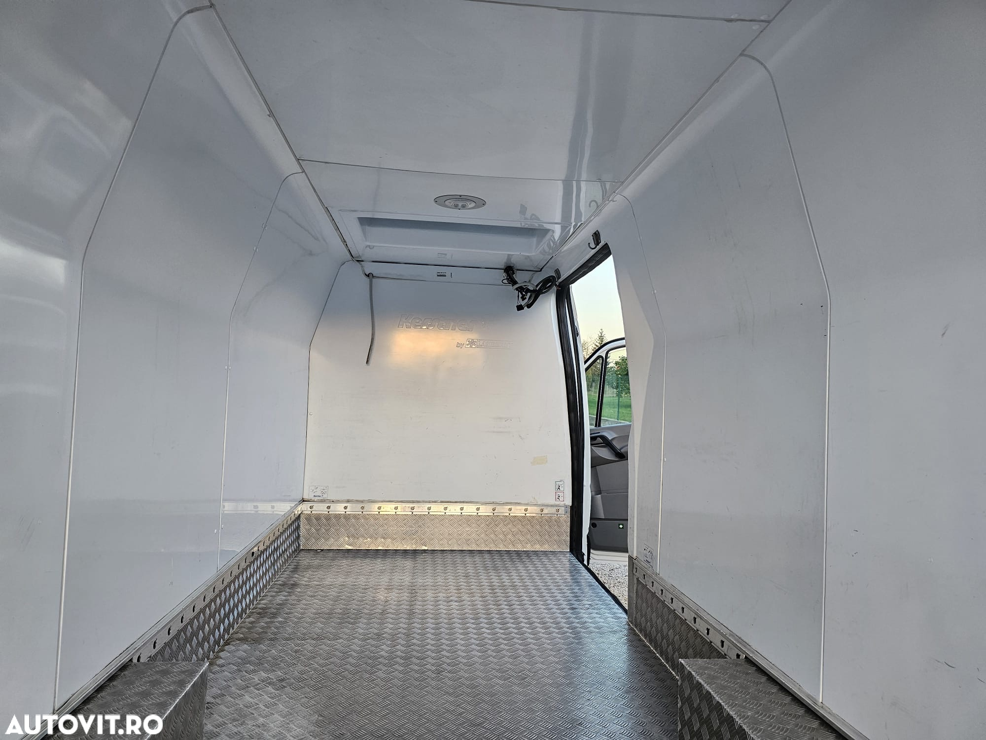 Mercedes-Benz Sprinter 316 CDI - IZOTERMA - Lane assist, distronic, senzori de unghi mort - 13