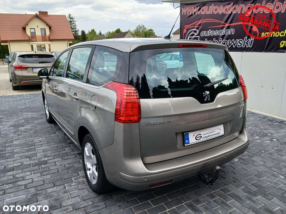 Peugeot 5008 2.0 HDi Family - 12