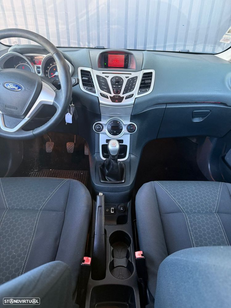 Ford Fiesta 1.25 Trend - 29