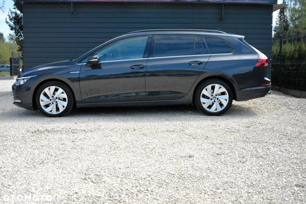 Volkswagen Golf 1.5 eTSI EVO Style DSG - 4