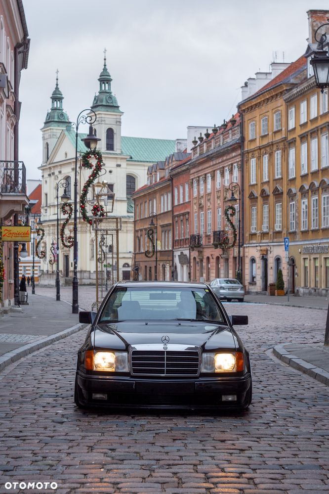 Mercedes-Benz W124 (1984-1993) - 19