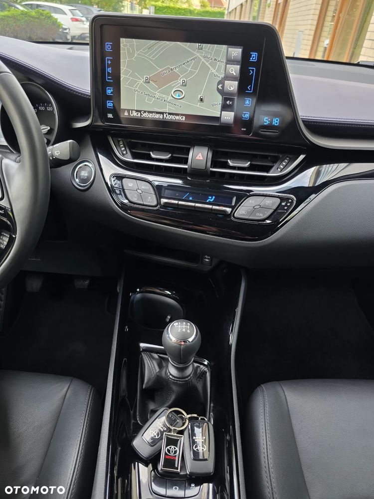 Toyota C-HR - 34