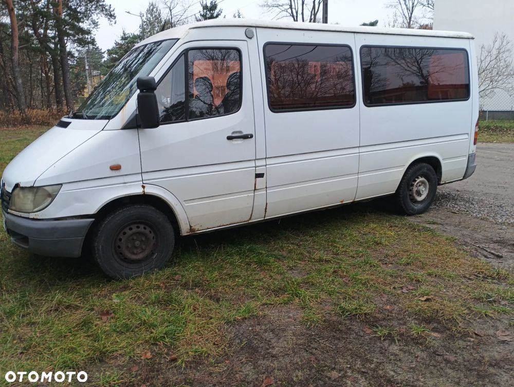 Mercedes-Benz Sprinter - 1