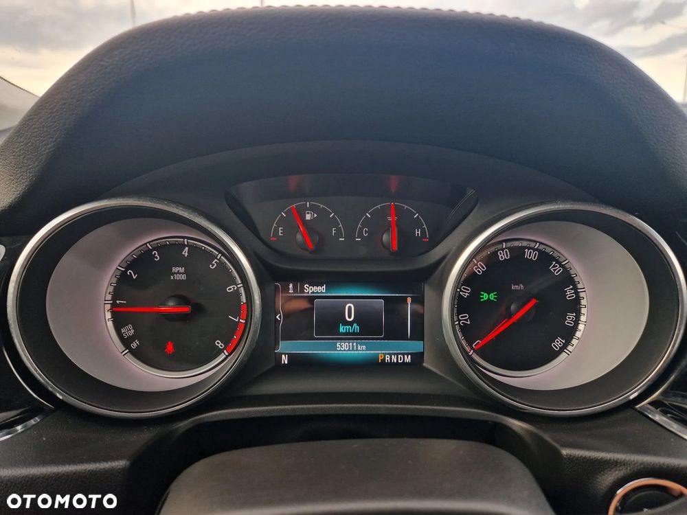 Opel Insignia - 19