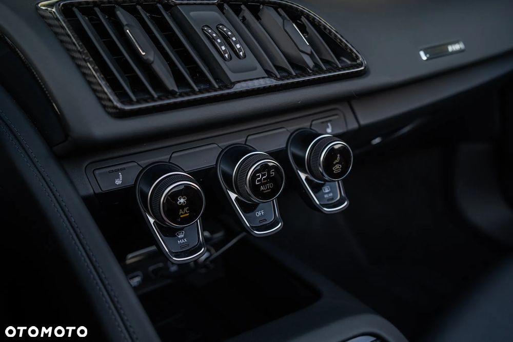 Audi R8 Coupé V10 RWD Performance - 16